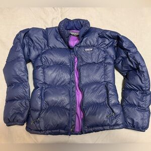 Patagonia Navy Puffer down Jacket women’s Xs